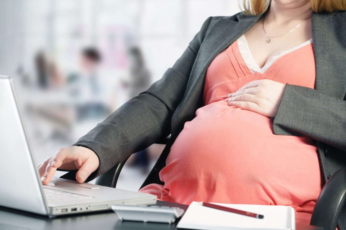 working-while-pregnant-in-ca-what-are-my-rights-job-discrimination